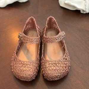 Girls rose gold mini Melissa campanas